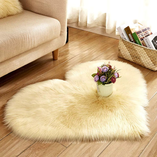 Liora — Soft Heart-Shaped Plush Rug with Non-Slip Backing