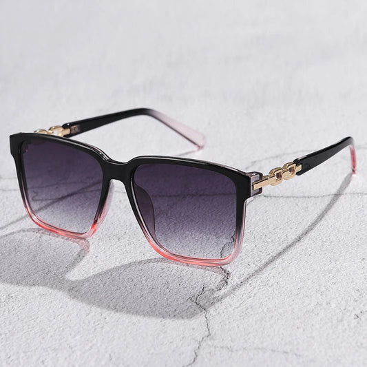 Selan — Oversized Square Sunglasses with Gold Chain-Link Arms