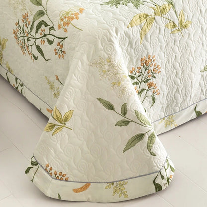 Lucera Botanical Quilt™ — Drift Into Cool, Calm Nights Without a Sweat