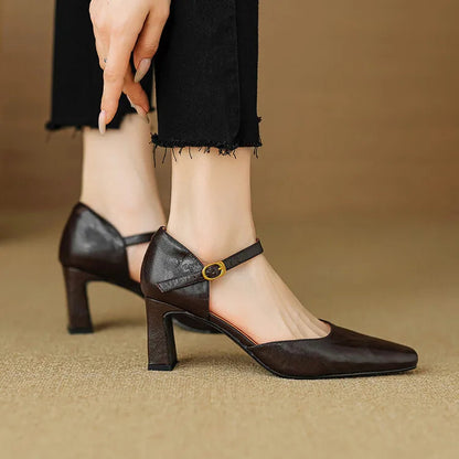LuxeStride™ — Command Every Room with All-Day Comfort and Unstoppable Confidence