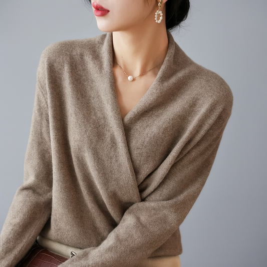 Lenora — Lightweight 100% Wool V-Neck Sweater with Relaxed Fit