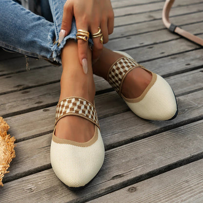 Step Out Feeling Unstoppable™ — Flats That Power Your Confidence and Comfort All Day