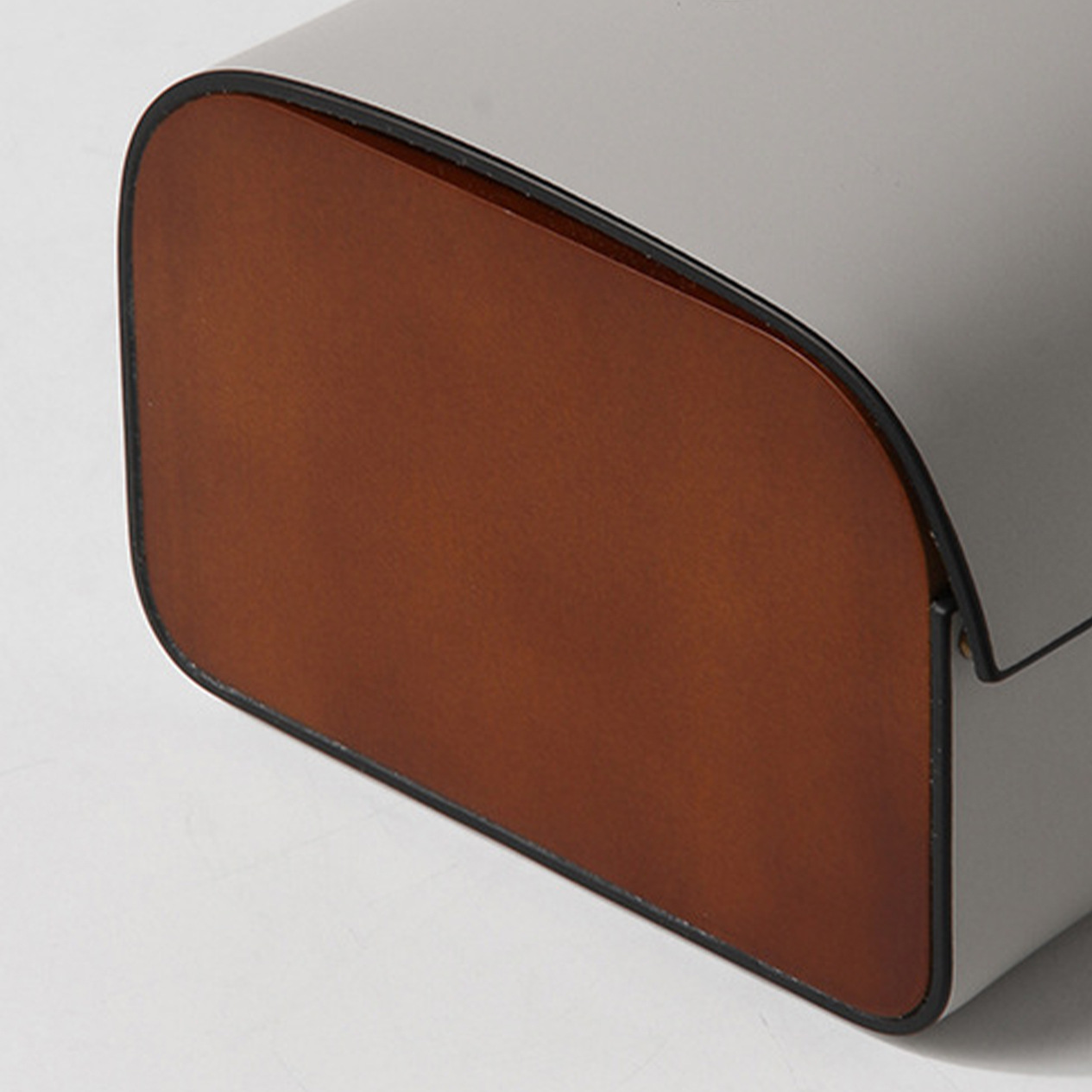 Brutal Elegance Leather Tissue Box™ — Transform Any Room Into a Bold Statement of Power and Prestige