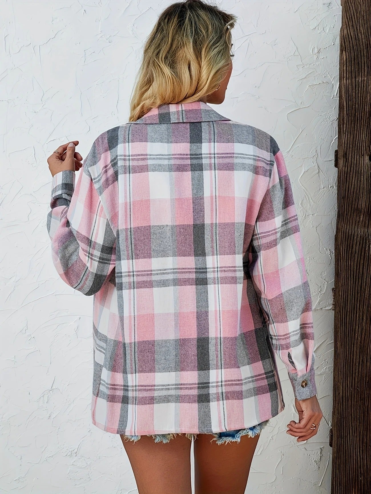 PlaidFlex™ — Effortless Comfort That Moves With Your Confidence