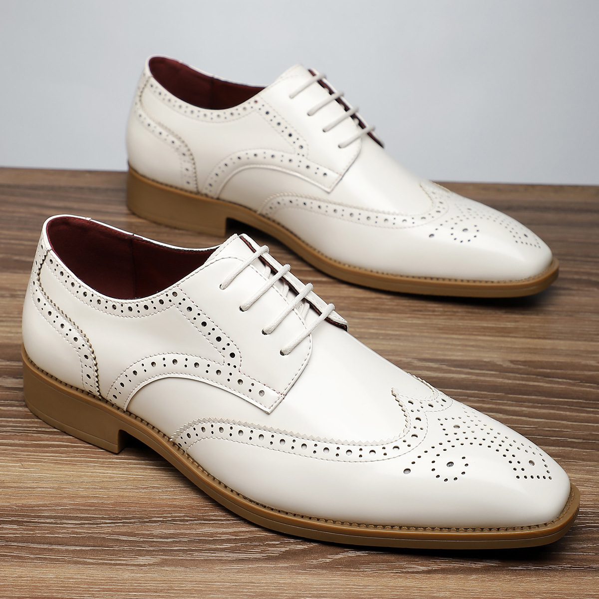 SH-CambridgeBrogue™ — Command Attention with All-Day Power and Style