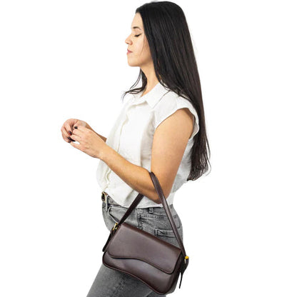Aria™ — Carry Confidence Everywhere with Effortless Style and Ethical Luxury