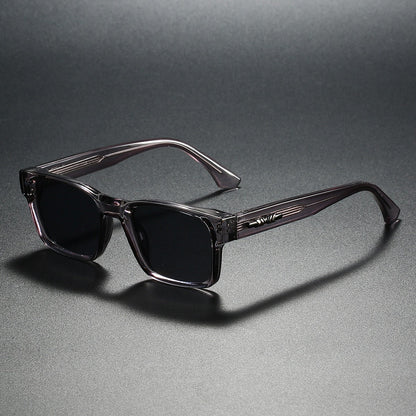Loro Sunglasses — Lightweight UV400 Protection with Structured Frame