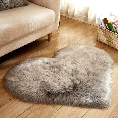 Liora — Soft Heart-Shaped Plush Rug with Non-Slip Backing