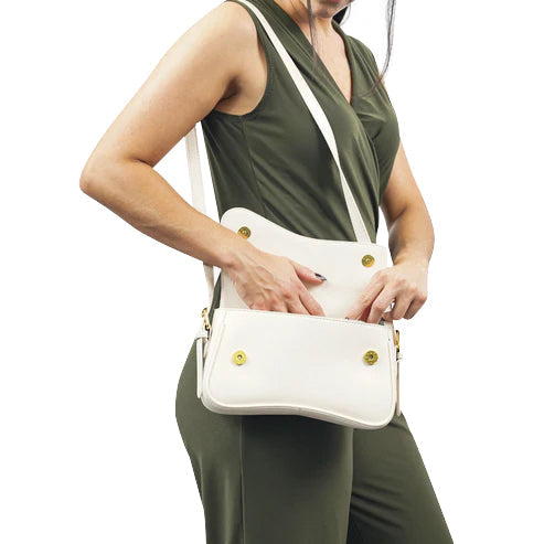 Aria™ — Carry Confidence Everywhere with Effortless Style and Ethical Luxury