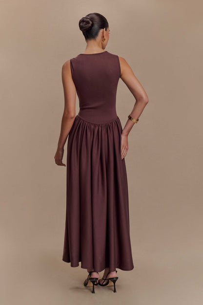 Alvani — Flattering Midi Dress with Structured Fit and Full Skirt