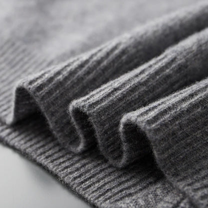 Cashmere Command™ — Unleash Unrivaled Warmth and Head-Turning Confidence All Day