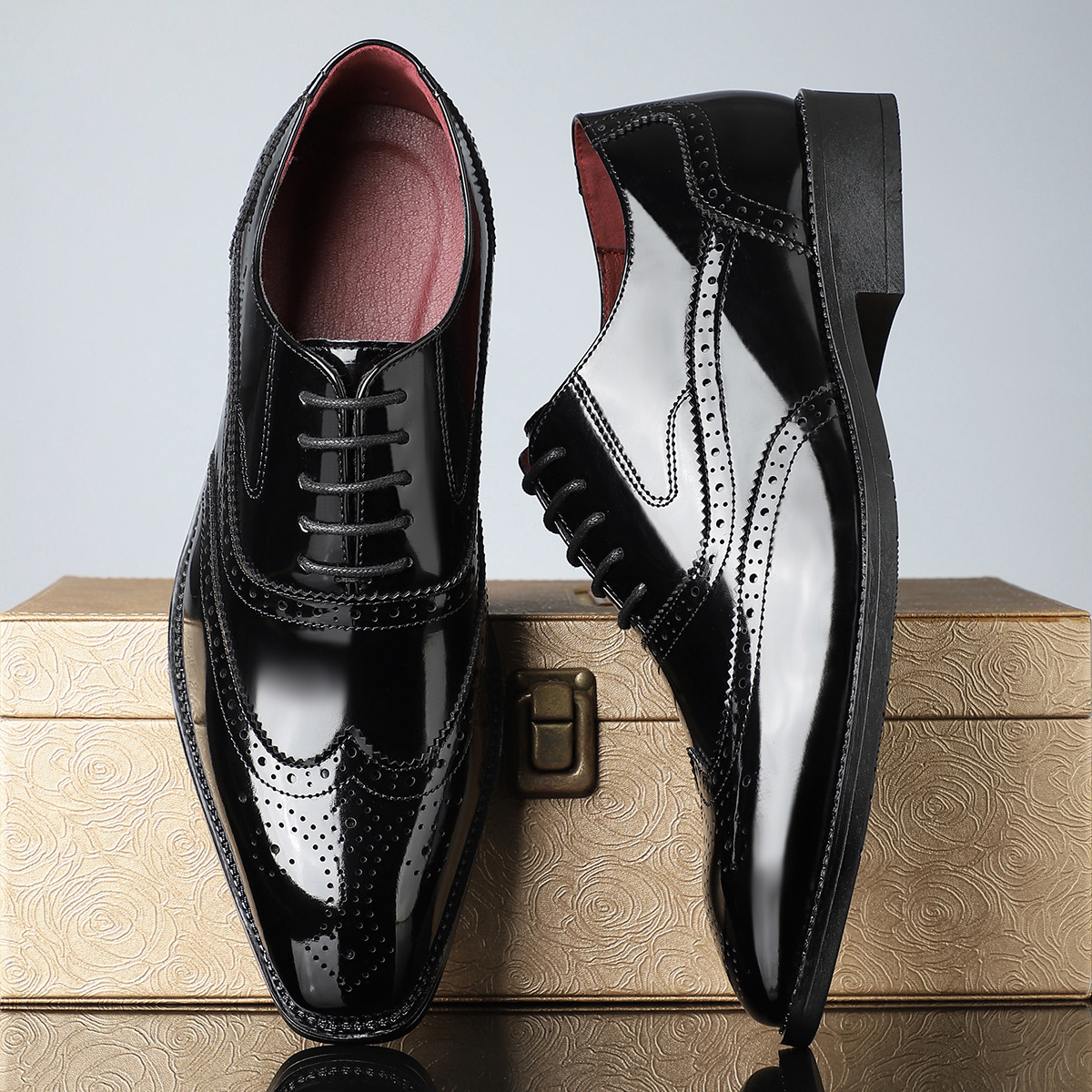 SH-CambridgeBrogue™ — Command Attention with All-Day Power and Style