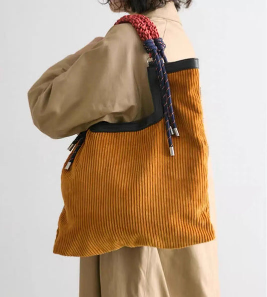 MidnightStrand™ Tote — Command Every Day with Ultimate Security and Space