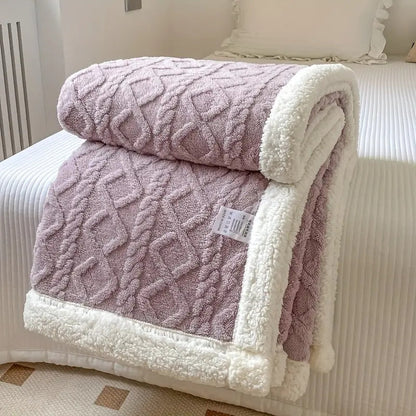 LuxeCloud™ Blanket — Your Ultimate Year-Round Hug of Heavenly Softness and Calm