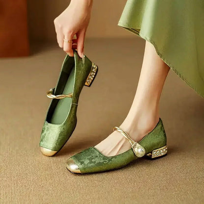 Aloria Silk Pumps — Vintage Style with Pearl Strap and Low Heel