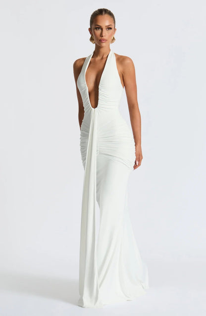 Luredda™ Maxi Dress — Command Every Room with Unstoppable Confidence and Glamour