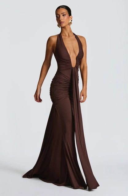 Luredda™ Maxi Dress — Command Every Room with Unstoppable Confidence and Glamour