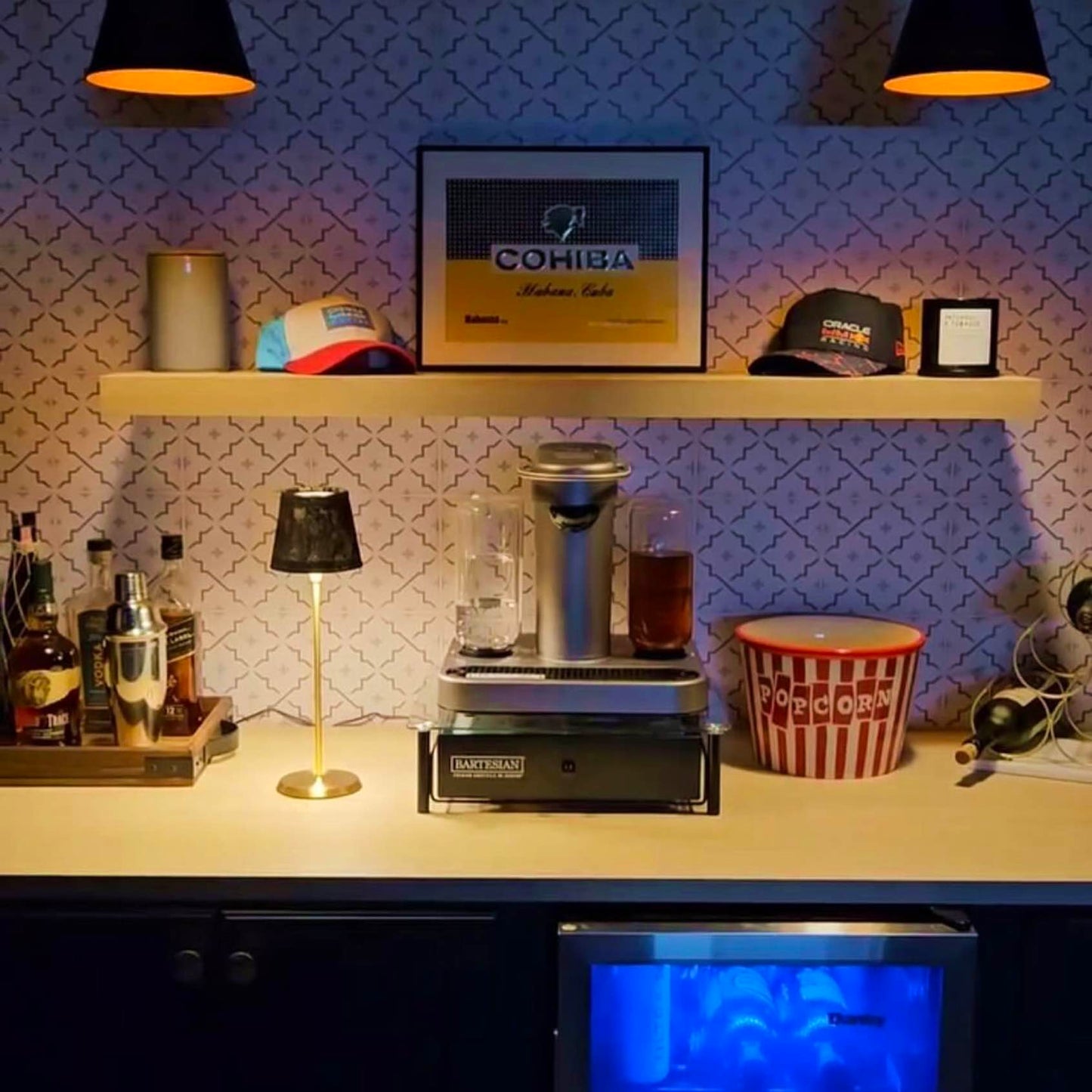 Selene™ — Transform Any Shadowy Spot into Warm, Portable Luxury Instantly