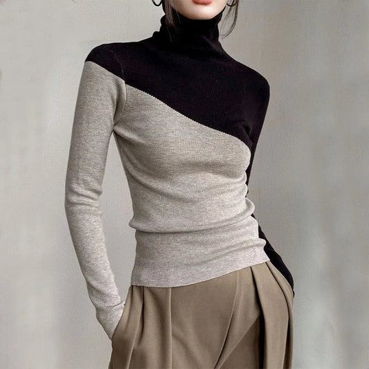 Kairo — Two-Tone Split Sweater with Tailored Fit and Soft Knit