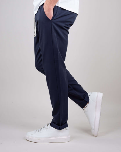 Norla — Breathable Viscose Pants with Tailored Fit for All-Day Comfort