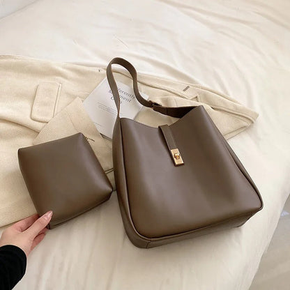 VantaLuxe™ Shoulder Bag — Own Every Room with Effortless Power and Timeless Sophistication