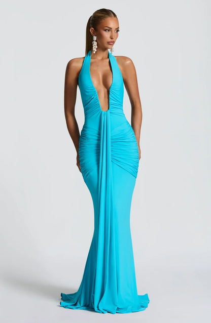 Luredda™ Maxi Dress — Command Every Room with Unstoppable Confidence and Glamour